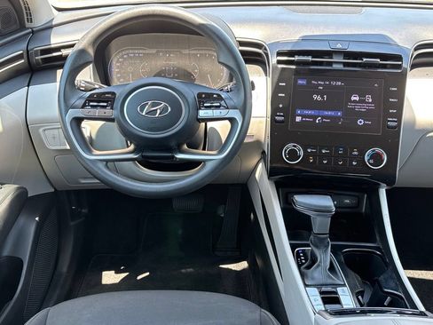 Used 2023 Hyundai Tucson SEL FWD image 11