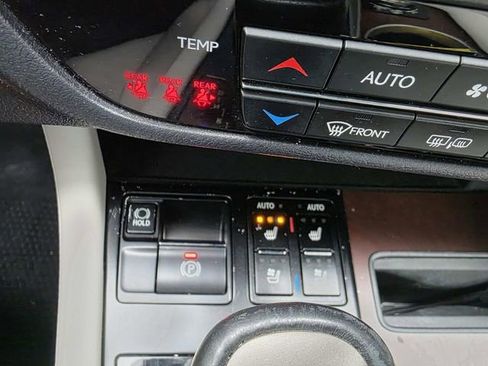 Used 2020 Lexus RX 350 FWD w/ Premium Package image 16