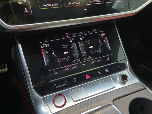 Used 2020 Audi S7 Premium Plus AWD/4WD image 31