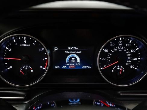 Certified 2024 Kia Carnival LX image 13