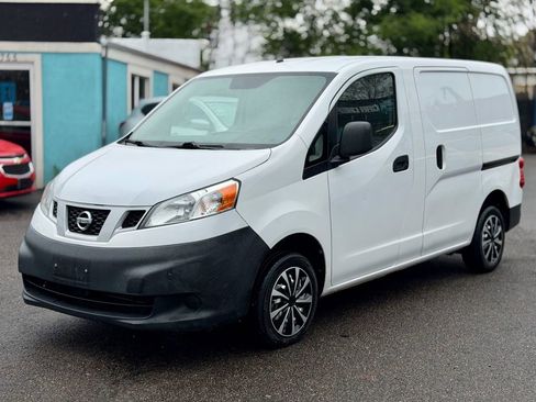 Used 2018 Nissan NV200 S FWD image 4