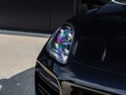 Certified 2023 Porsche Cayenne GTS AWD/4WD image 17