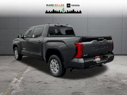 New 2026 Toyota Tundra SR5 w/ SR5 Premium Package