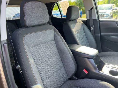 Used 2024 Chevrolet Equinox LT w/ LPO, Floor Liner Package FWD image 12