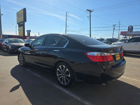 Used 2014 Honda Accord Sport image 7
