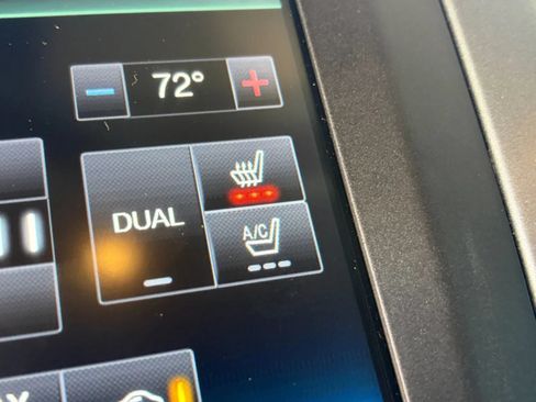 Used 2015 Ford Fusion Titanium AWD/4WD image 25