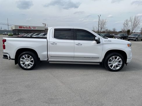 Used 2023 Chevrolet Silverado 1500 High Country w/ High Country Premium Package AWD/4WD image 10