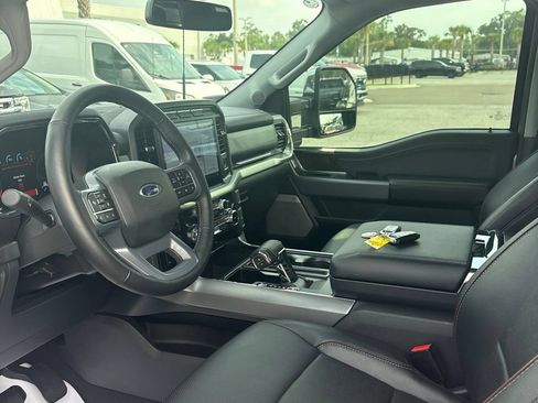 Used 2023 Ford F150 Lariat w/ Trailer Tow Package AWD/4WD image 9