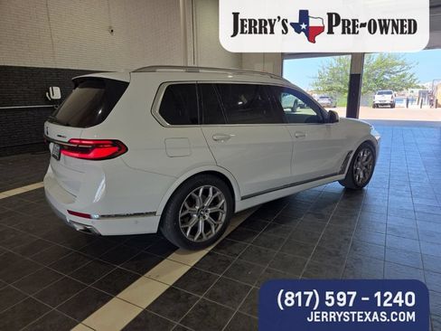 Used 2023 BMW X7 xDrive40i w/ Premium Package AWD/4WD image 5