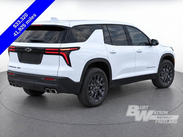 Used 2024 Chevrolet Traverse LS w/ Midnight/Sport Edition AWD/4WD image 5