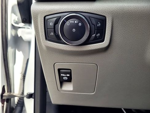 Certified 2019 Ford F150 XLT RWD image 14