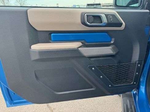 Certified 2022 Ford Bronco Wildtrak image 10