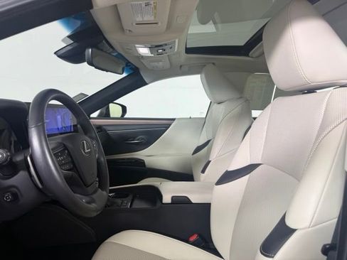 Certified 2025 Lexus ES 300h w/ Premium Package FWD image 27