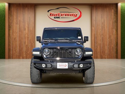 Used 2024 Jeep Wrangler Unlimited Sport AWD/4WD image 2