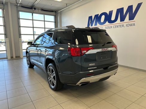 Used 2019 GMC Acadia Denali AWD/4WD image 6