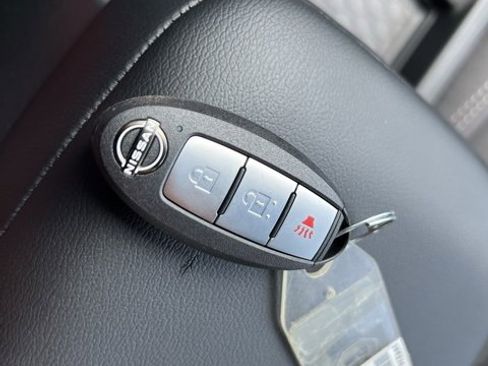 New 2026 Nissan Frontier SV w/ Tow Package image 25