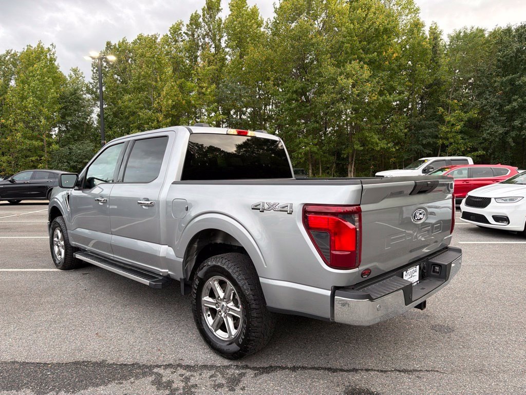 Used 2025 Ford F150 XLT w/ Equipment Group 301A Standard AWD/4WD image 4