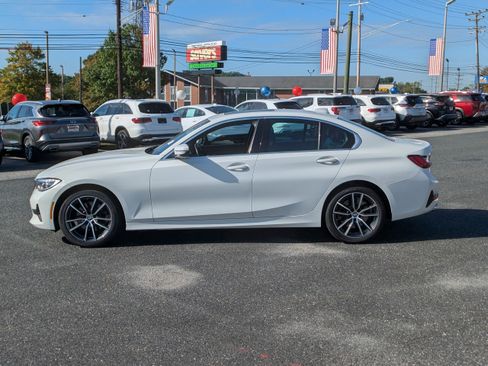 Used 2022 BMW 330i xDrive Sedan w/ Premium Package AWD/4WD image 5