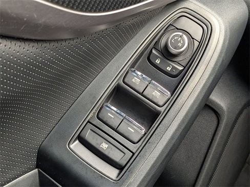 Used 2019 Subaru Crosstrek 2.0i Limited w/ Popular Package #2 image 24