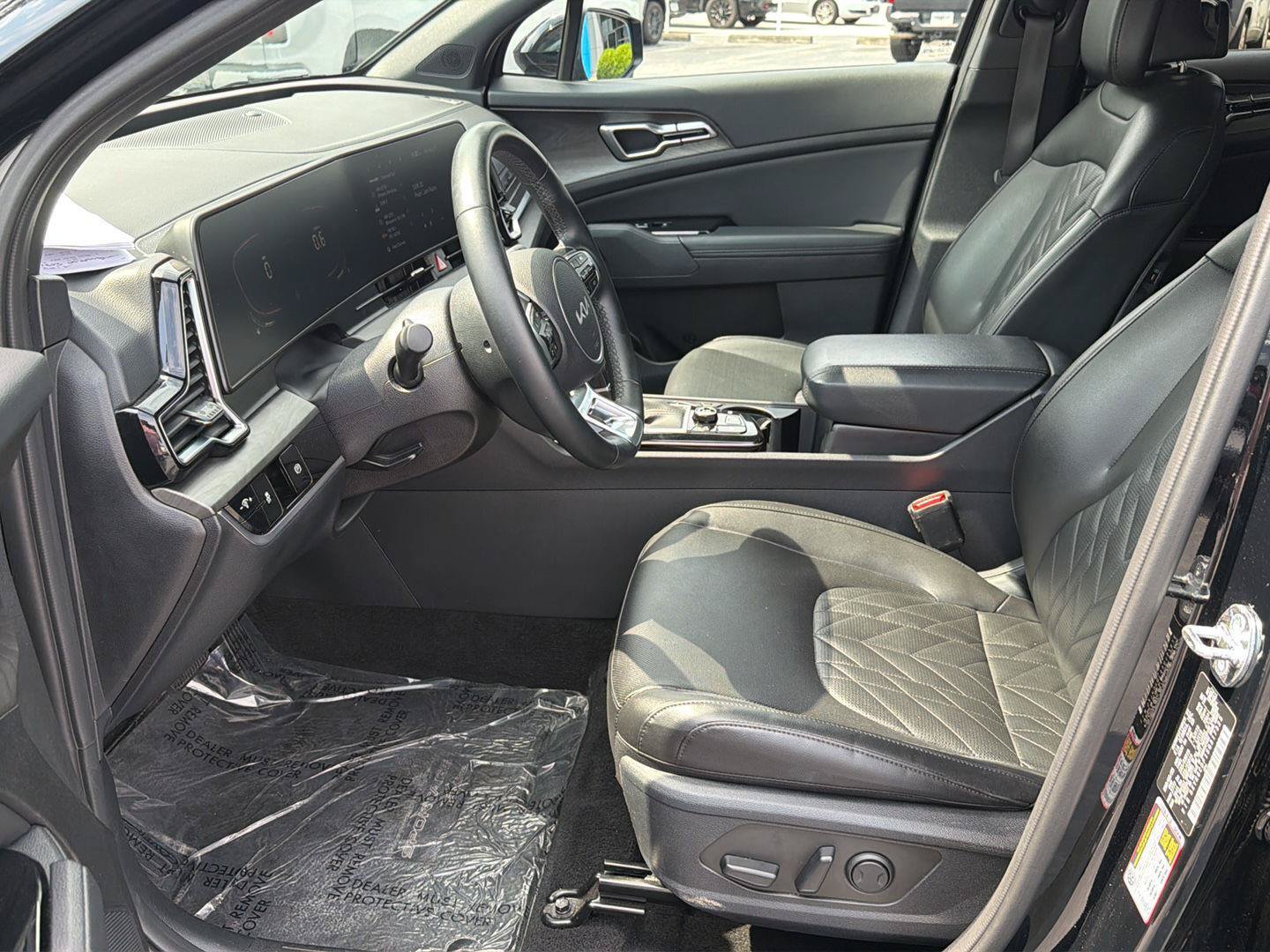 Used 2025 Kia Sportage X-Line AWD/4WD image 10