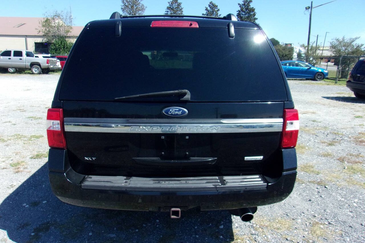 Used 2017 Ford Expedition XLT RWD image 6