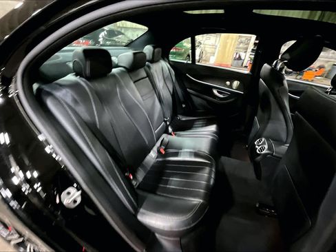 Used 2022 Mercedes-Benz E 350 Sedan image 20