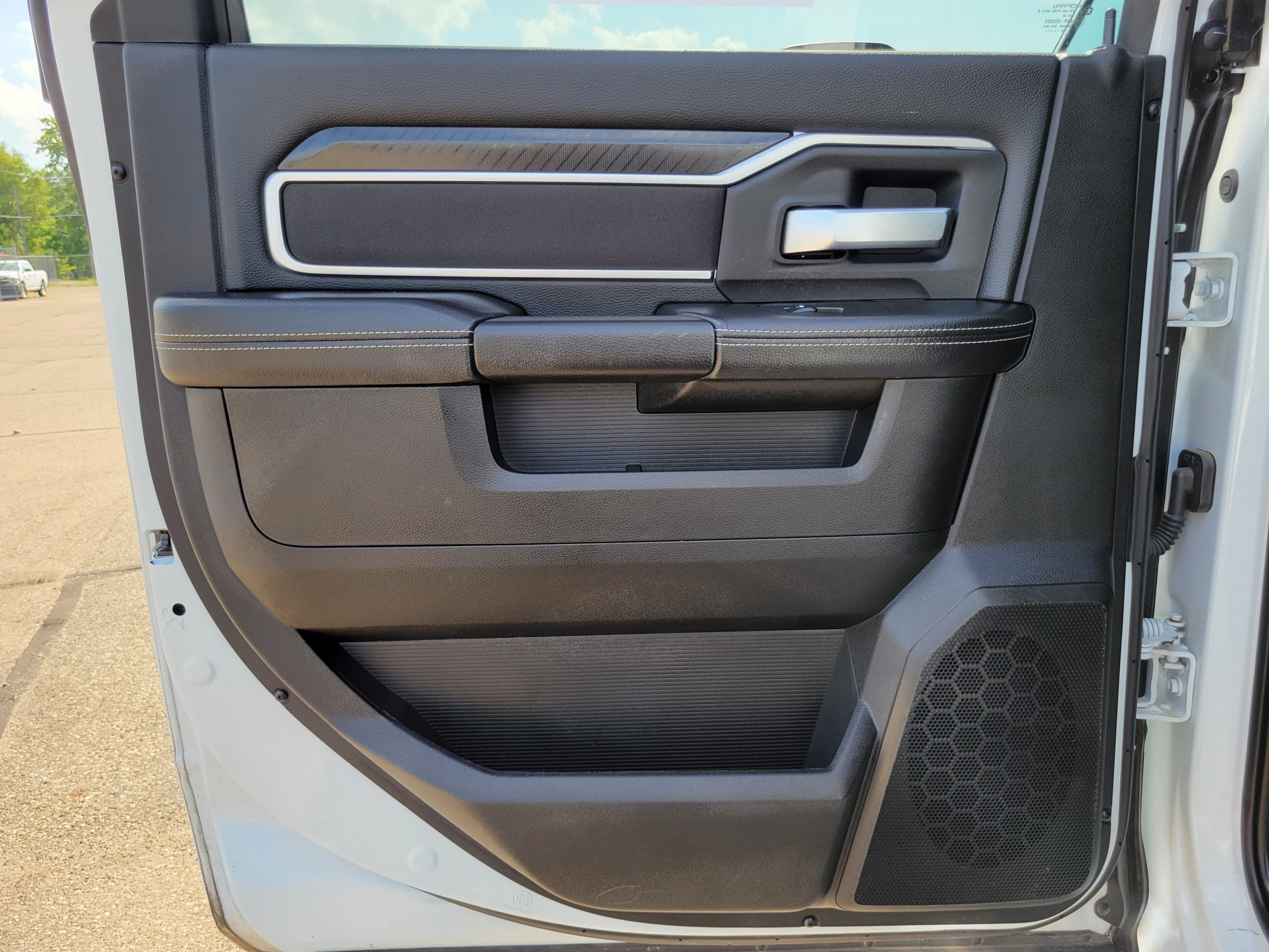 Used 2026 RAM 2500 Big Horn AWD/4WD image 18