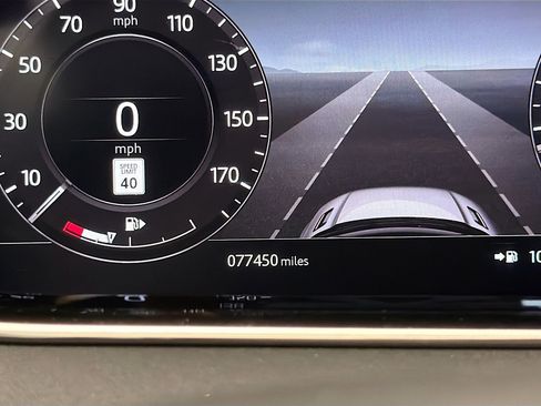 Used 2020 Land Rover Range Rover Evoque R-Dynamic SE image 16