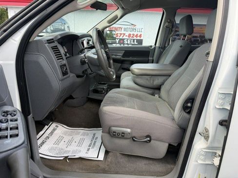 Used 2007 Dodge Ram 3500 Truck SLT AWD/4WD image 12