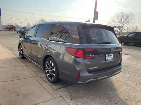 New 2026 Honda Odyssey Elite image 7