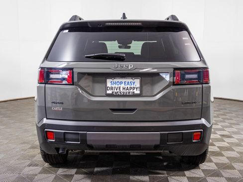 New 2026 Jeep Cherokee Laredo image 15