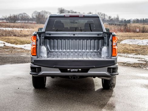 Used 2021 Chevrolet Silverado 1500 Custom w/ LPO, Dark Essentials Package image 7