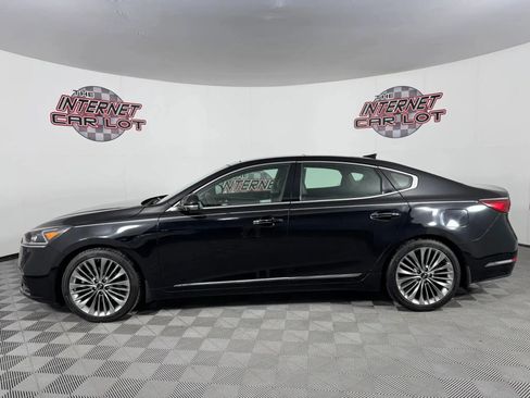 Used 2018 Kia Cadenza Limited FWD image 4