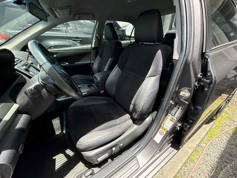 Used 2015 Toyota Camry LE FWD image 12