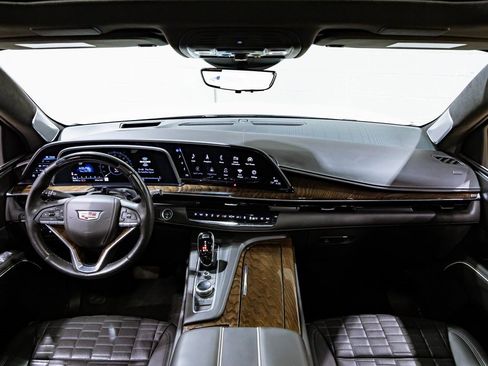 Used 2021 Cadillac Escalade Sport Platinum image 37