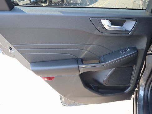 New 2026 Ford Escape ST-Line w/ Tech Pack #1 image 17