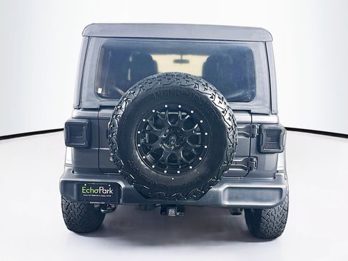 Used 2018 Jeep Wrangler Unlimited Sport S AWD/4WD image 7