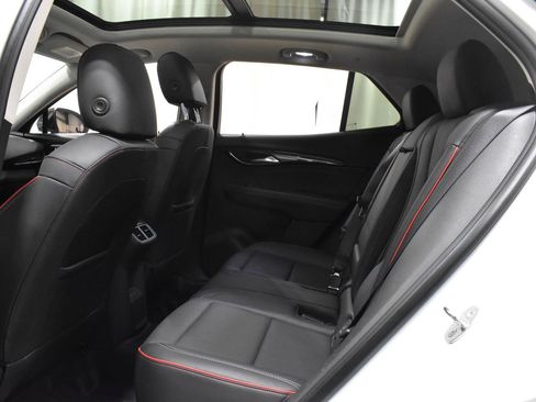 Used 2023 Buick Envision Essence w/ Sport Touring Package AWD/4WD image 8