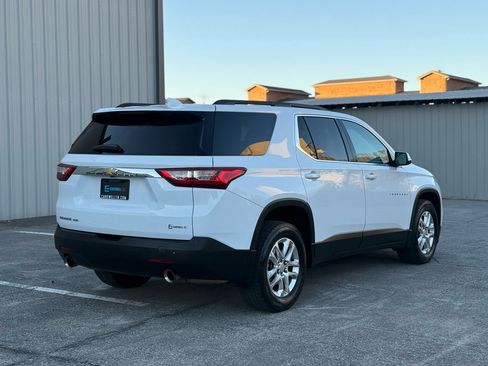 Used 2019 Chevrolet Traverse LT image 5