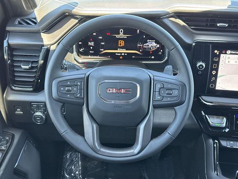 New 2026 GMC Sierra 1500 AT4X w/ LPO, Black Badging Package AWD/4WD image 8