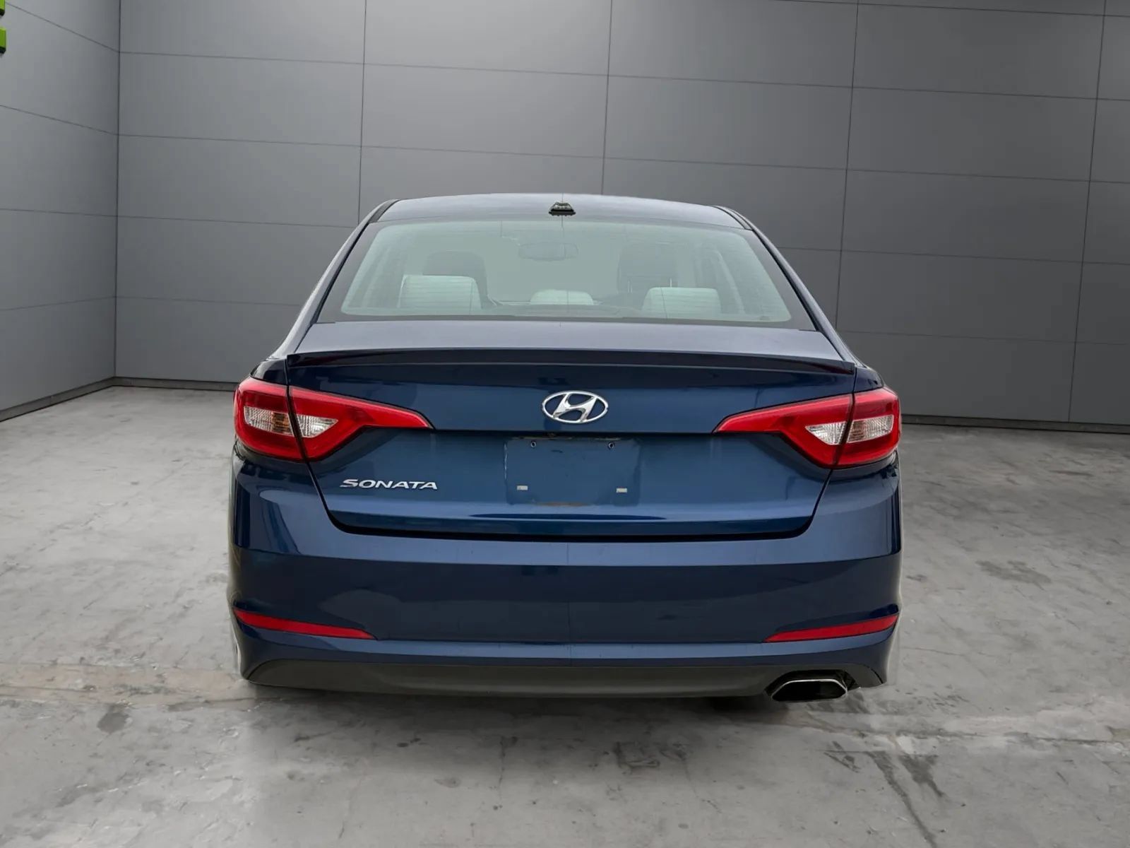 Used 2017 Hyundai Sonata SE FWD image 11