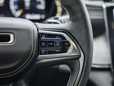 New 2025 Jeep Grand Cherokee Overland w/ Adv Protech Group III AWD/4WD image 28