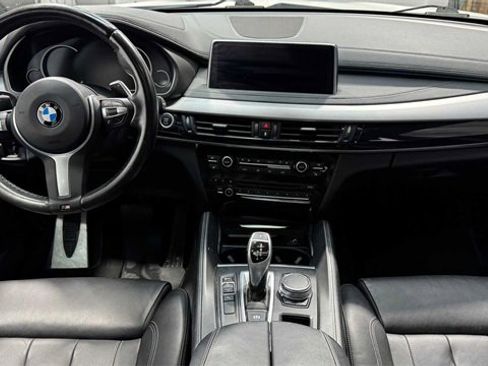 Used 2019 BMW X6 sDrive35i w/ M Sport Package image 18