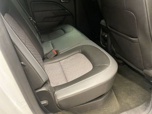 Used 2015 Chevrolet Colorado Z71 image 30