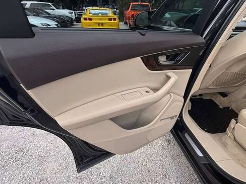 Used 2018 Audi Q7 3.0T Prestige w/ Prestige Package AWD/4WD image 15