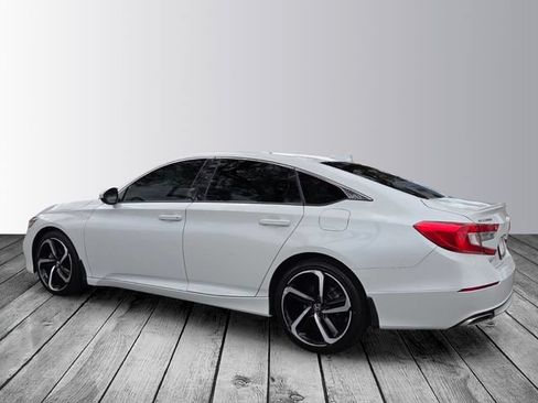 Used 2020 Honda Accord Sport image 3