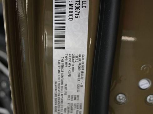 New 2026 Jeep Cherokee Laredo image 27