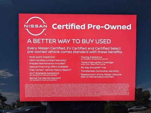 Certified 2025 Nissan Sentra SR FWD image 4