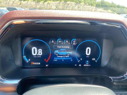 Used 2023 Ford F150 Lariat AWD/4WD image 16
