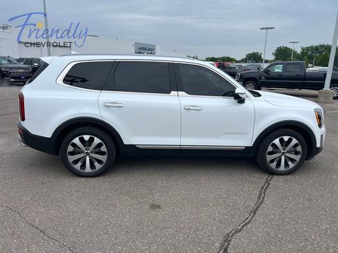 Used 2020 Kia Telluride S AWD/4WD image 8